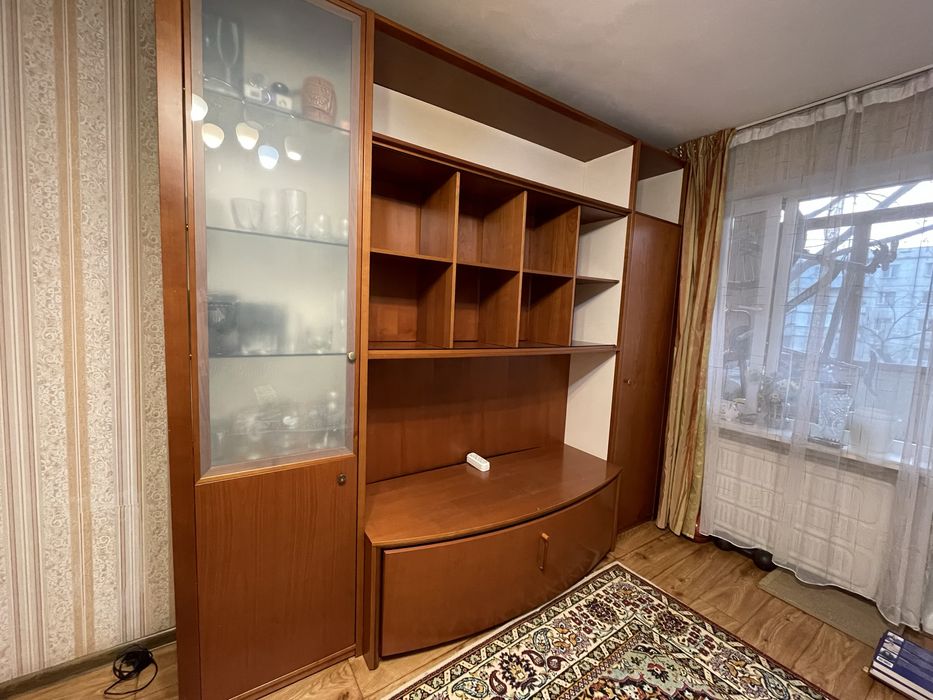 Продам стенку в хорошем состоянии