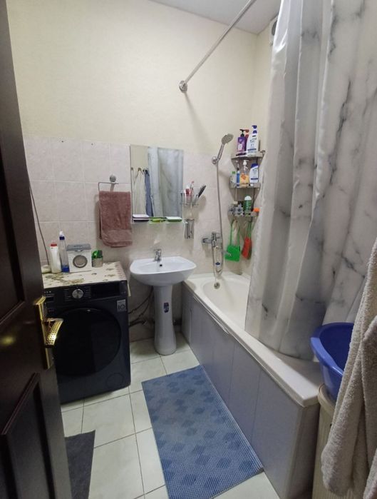 3/3/5 Новостройка Метро Ташкент 2-км с Ремонтом 58 кв.м Кирпичный Дом