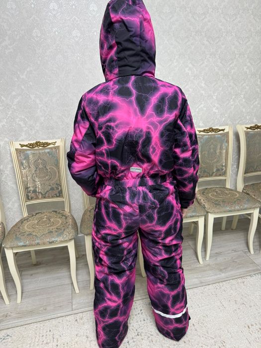 Пррлам новый зимний комбинезон для девочки