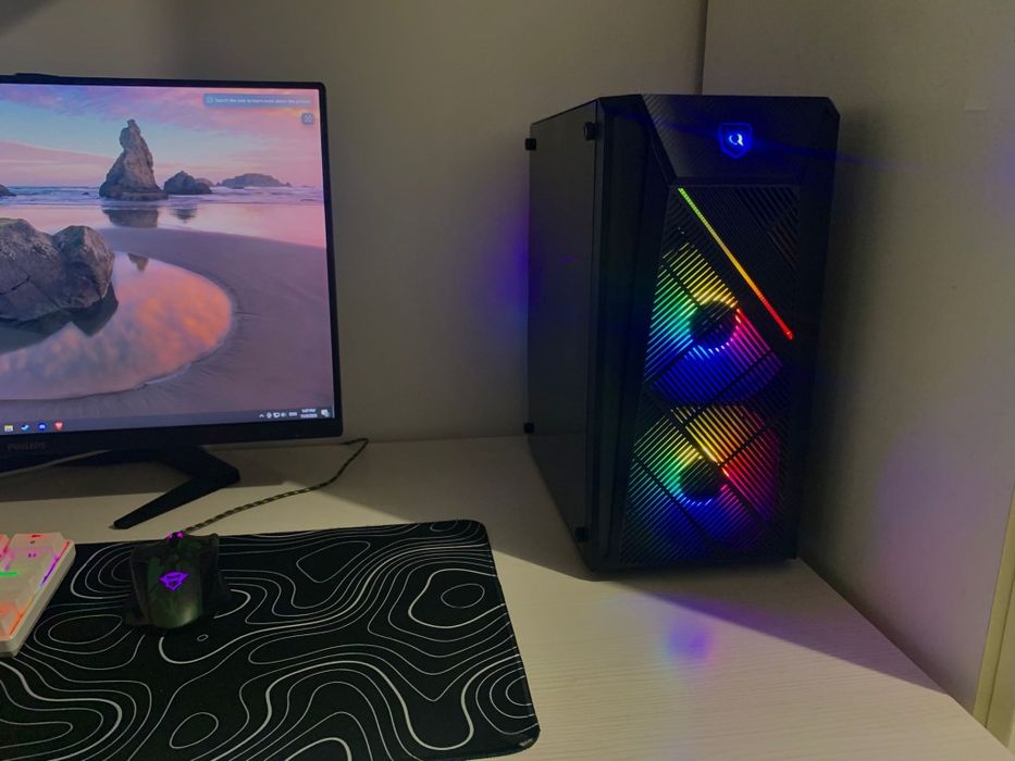 Pc /calculator Gaming plus căști MSI