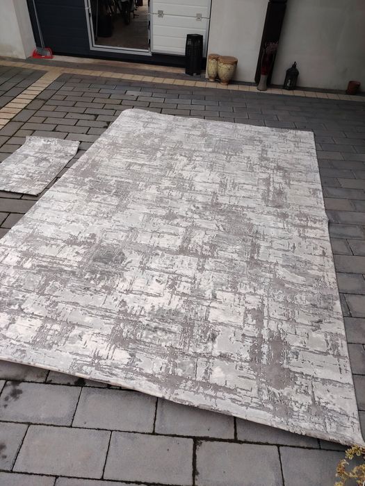 Covor gri plus covoraș micut