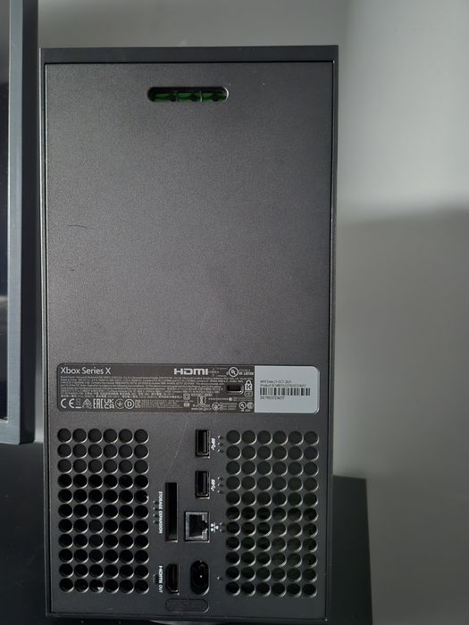 Xbox X în stare perfecta