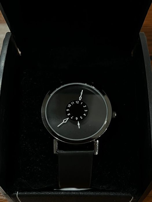 Мужские молодежные наручные часы