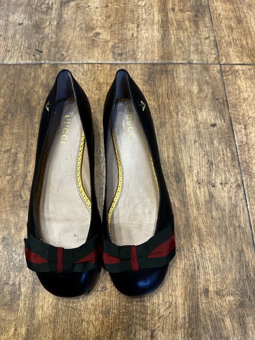 Кожени балеринки Guuchi