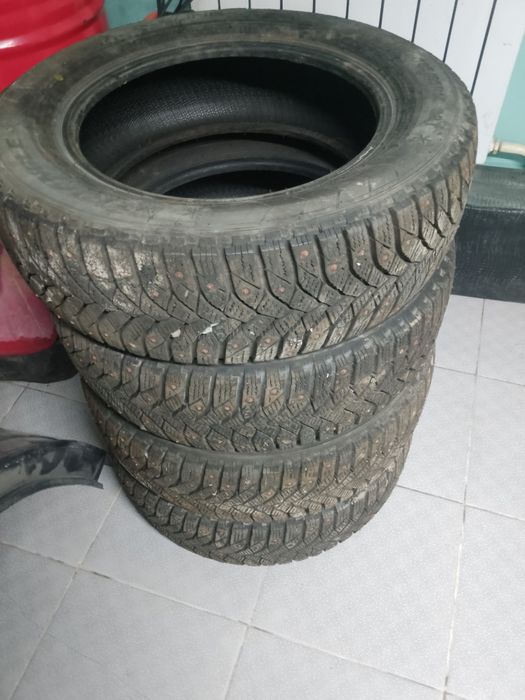 Покрышка зимный шипы 185/65/15