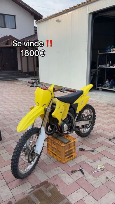 Suzuki Rm 125 (Ktm Husqvarna Yamaha Kawasaki)
