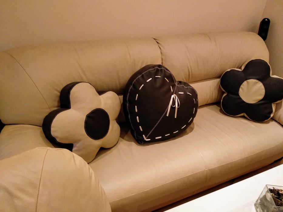 кожена холна гарнитура