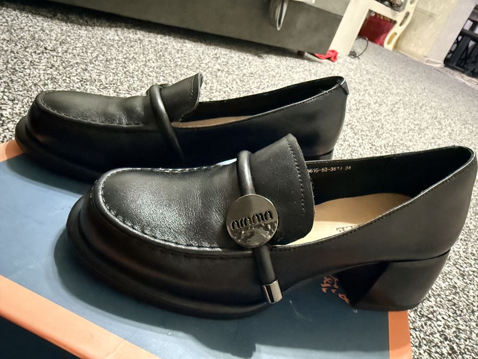 Лоферы размер 34