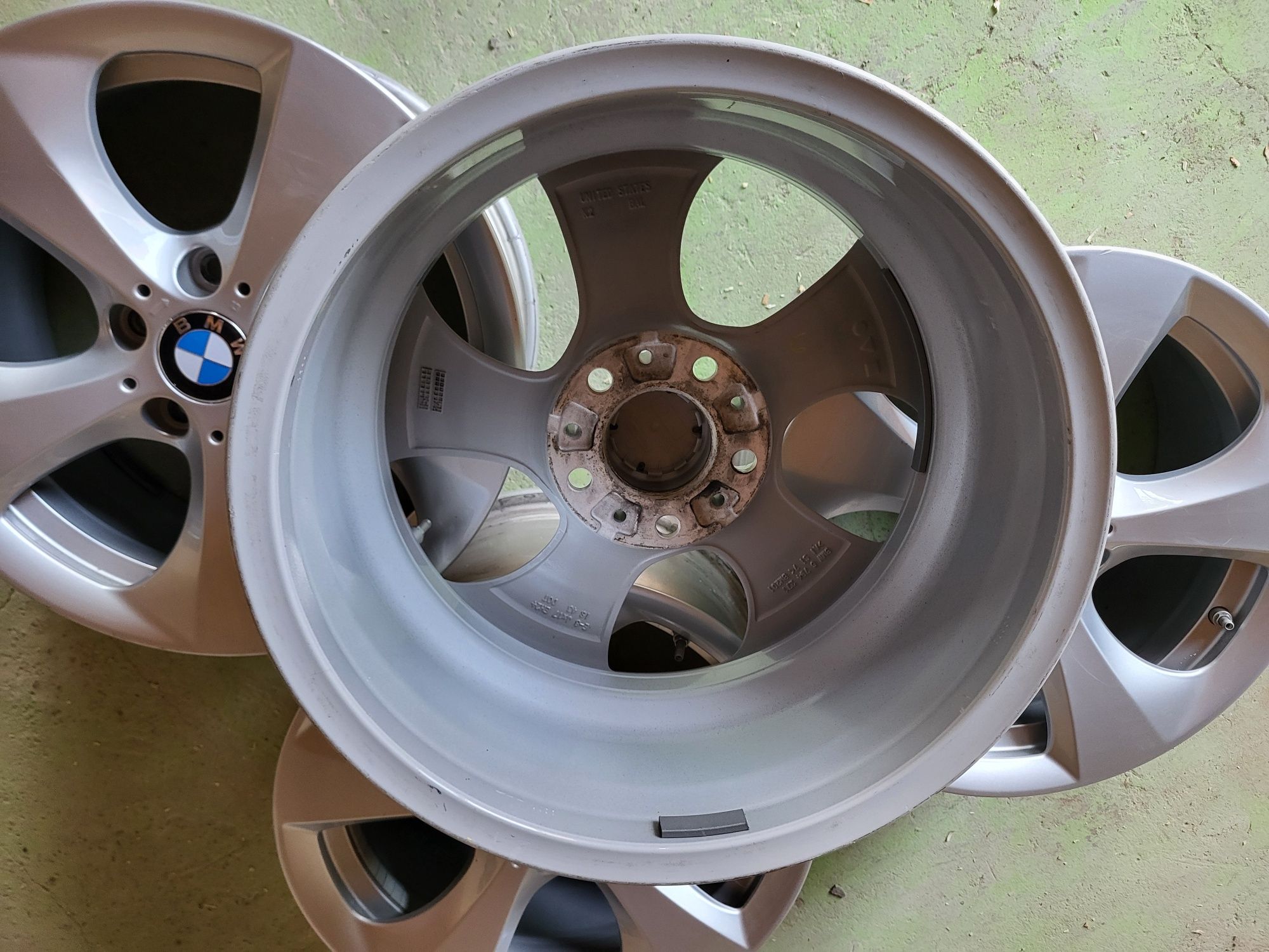 17 5x120 Bmw лети джанти 5х120 бмв