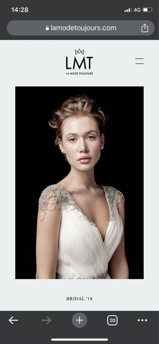 Vand rochie de mireasa La Mode Toujours