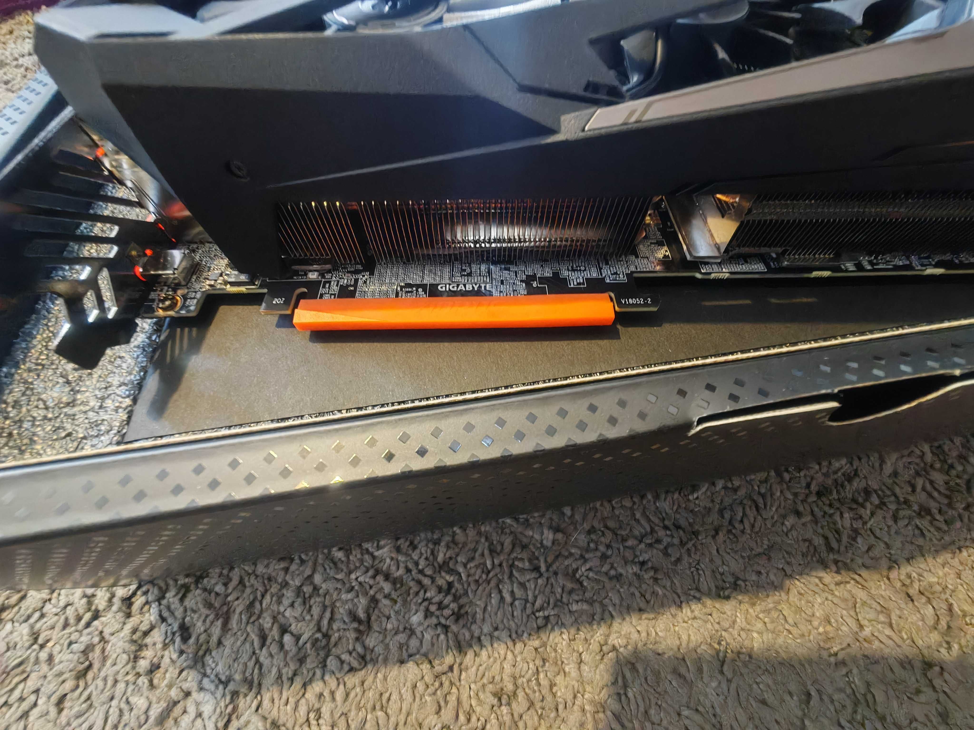 Видео карта GIGABYTE AORUS RTX 2080 Ti XTREME, 11GB, GDDR6, 325-bit