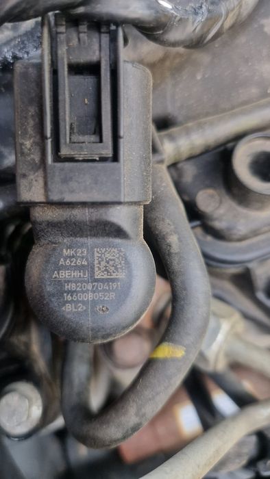 Injectoare duster 1.5 cod motor K9K