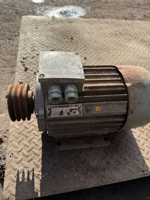 Трифазен Мотор 1,5/2,2kw 1440/2890 оборота