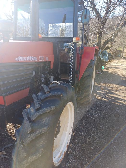 Tractor universal UTB 683 DTC