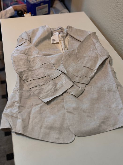 Женское пиджак новый