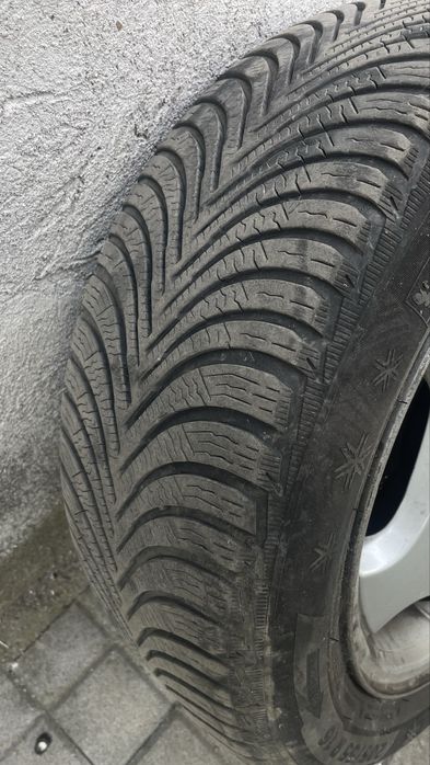 Зимни гуми с джанти мерцедес