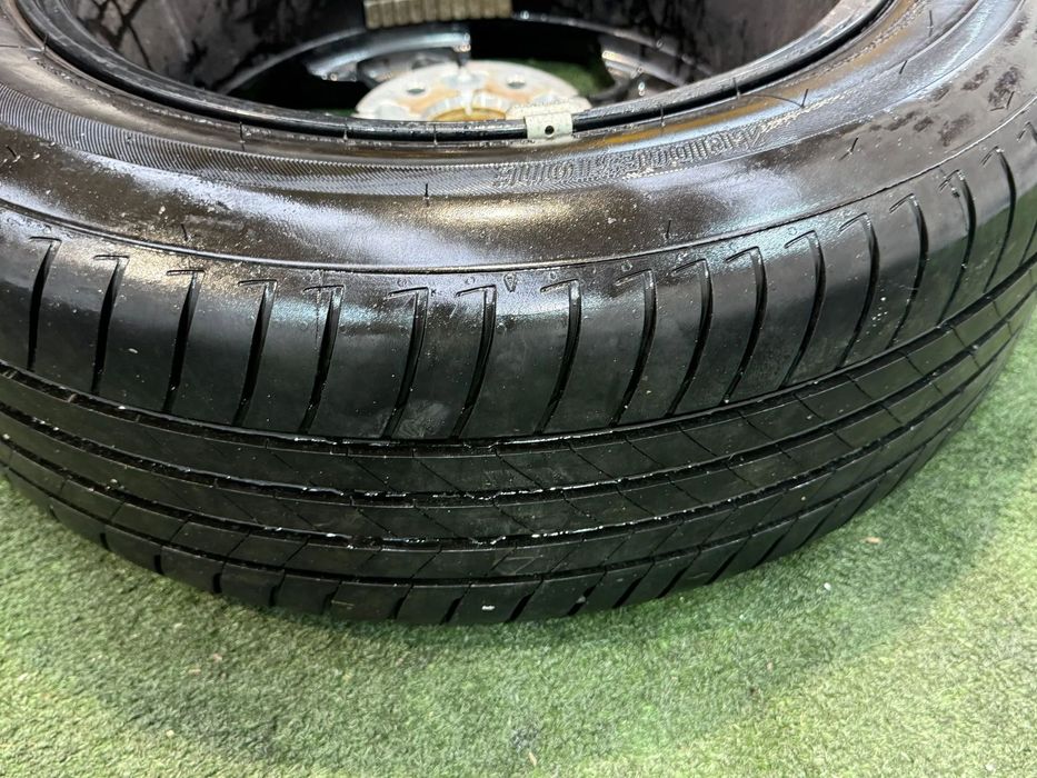 JANTE + CAUCIUCURI 5x114.3 215 / 60 R17 96H (3 BUC.) NISSAN JUKE HYBRID 1.6 BENZINA 2023 2022-2024