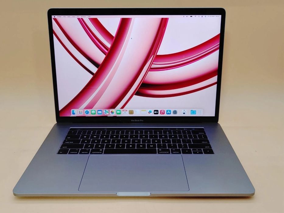 MacBook Pro 15 inch 1 TB SSD