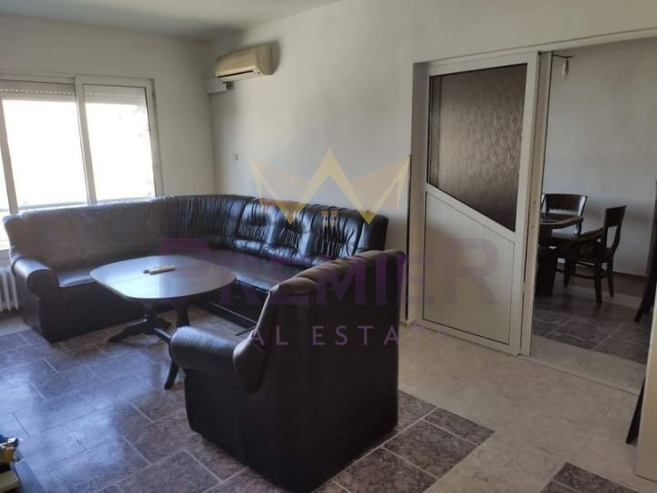 Продава се Четиристаен апартамент в София, Дружба 2 - 110 кв.м за 2171 €/кв.м - Снимка #4