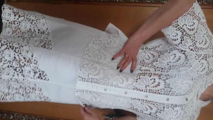 Продам классный джинсовый белый костюм