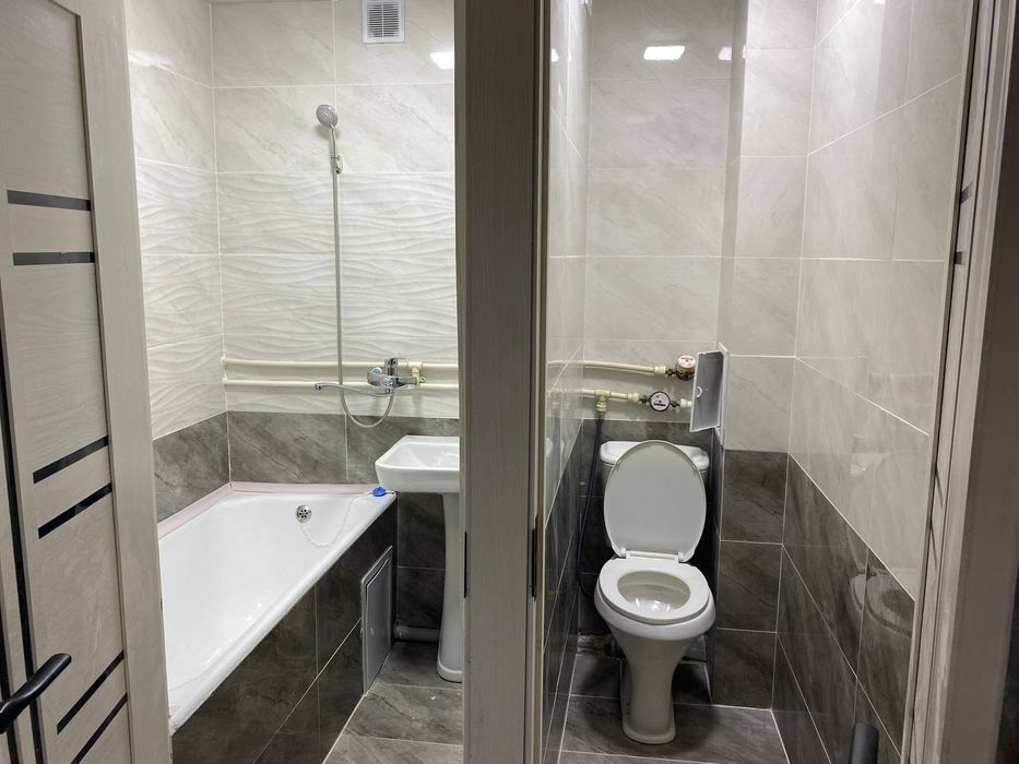 Сдаётся 2х ком квартира на 4 этаже 
Есть кругом паласы

Ор:Динамо,база