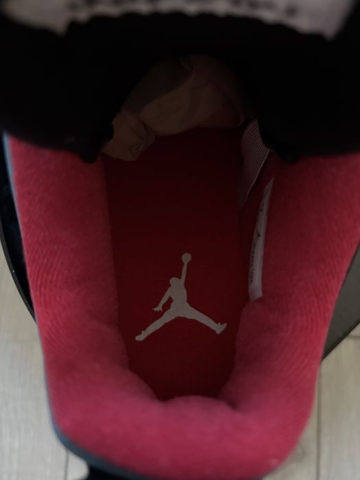 Jordan 4 marimea 40 42 43