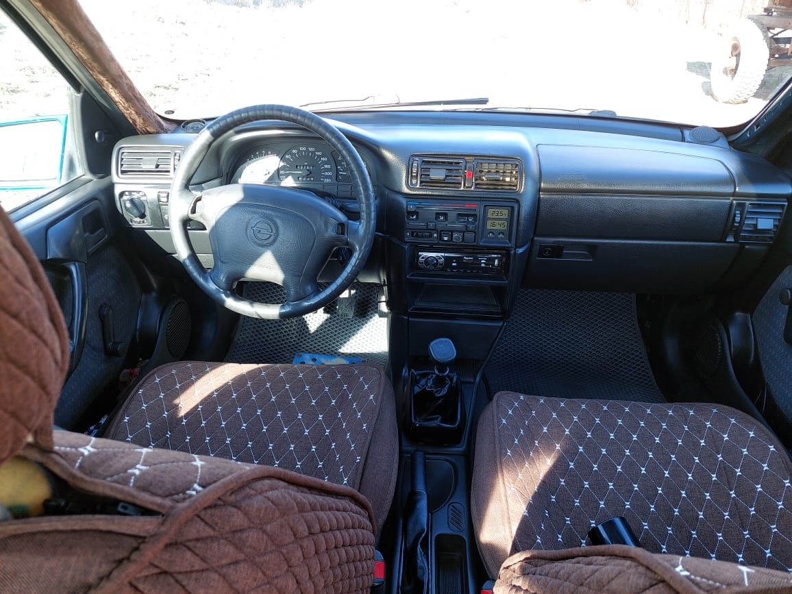 Продам opel vectra A 1995год