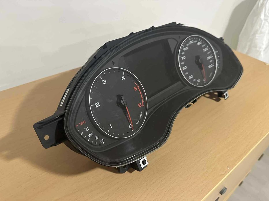 Километраж AUDI A6 / A7 C7 4G ( 2011 - 2018 ) 4G8920900J