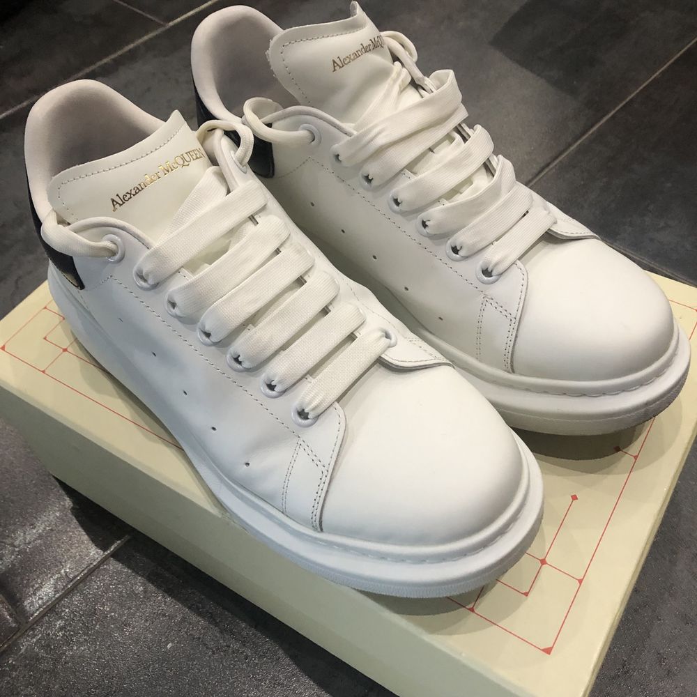 Alexander Mcqueen 43 номер