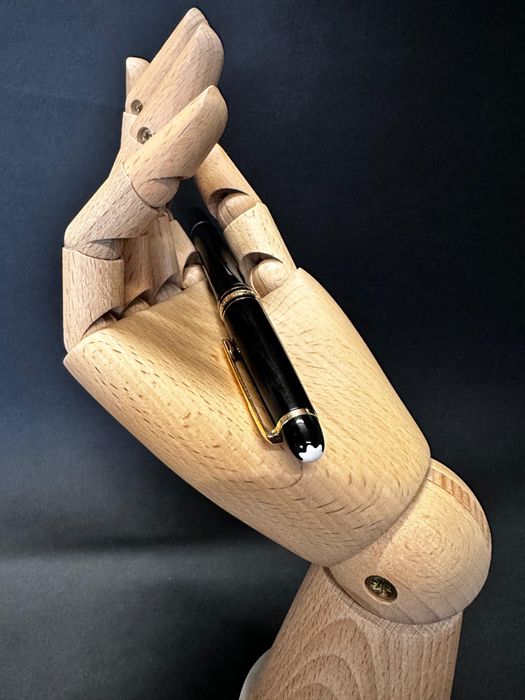 Stilou Montblanc Meisterstuck peniță aur 14 k