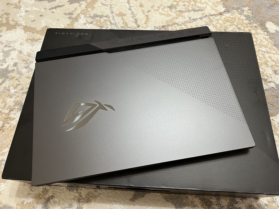 ASUS ROG Strix G15 G513IE