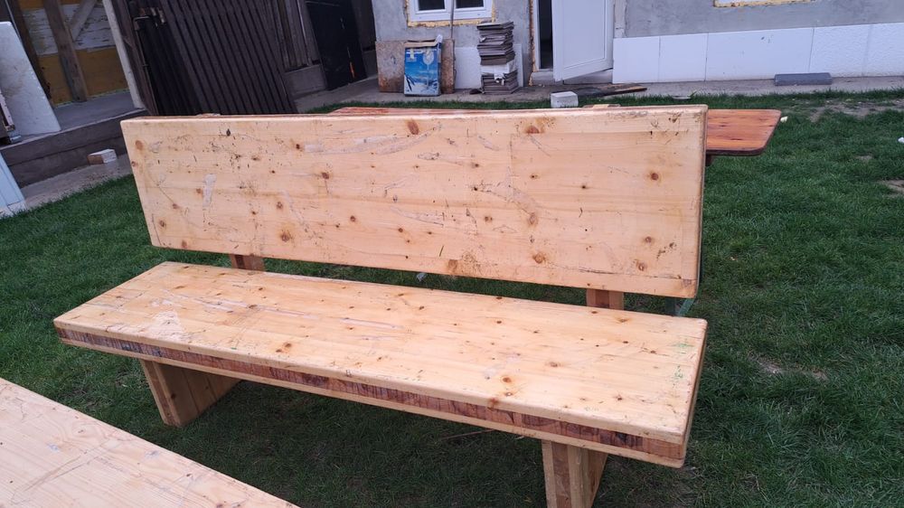 Vând bănci pentru gradina