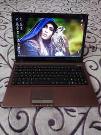 ASUS K53S 15,6" лаптоп