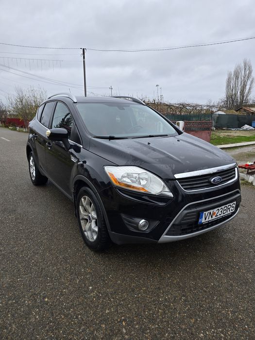 FORD KUGA   2012