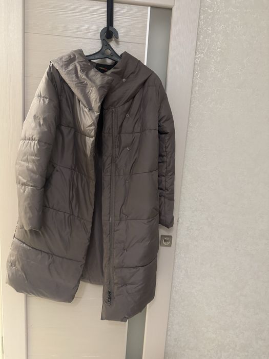 Продам пуховик зима