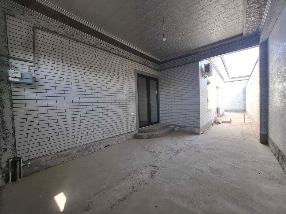 Продаётся дом в Яшнабадском районе ( Сангород)