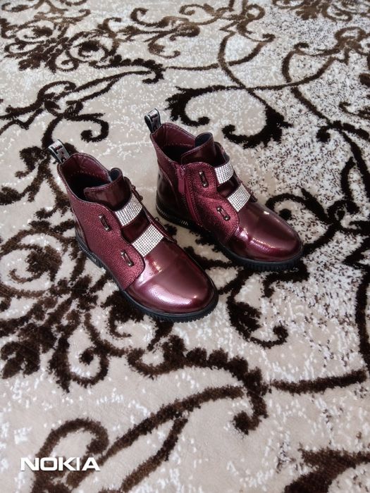 Обувь на девочку