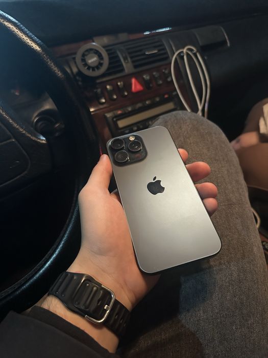 Продам айфон iphone 15 pro max