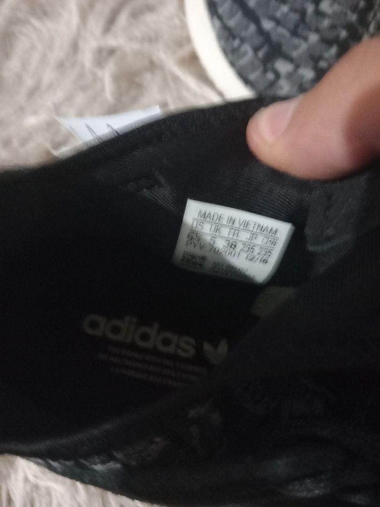 Adidas tubular defiant