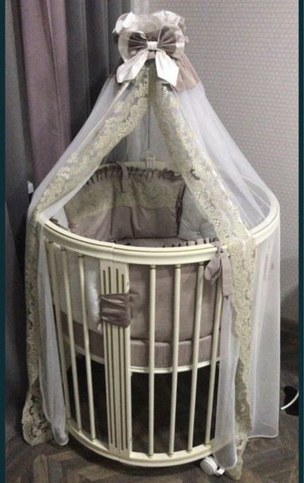 Продам кроватку в отличном состоянии срочно!