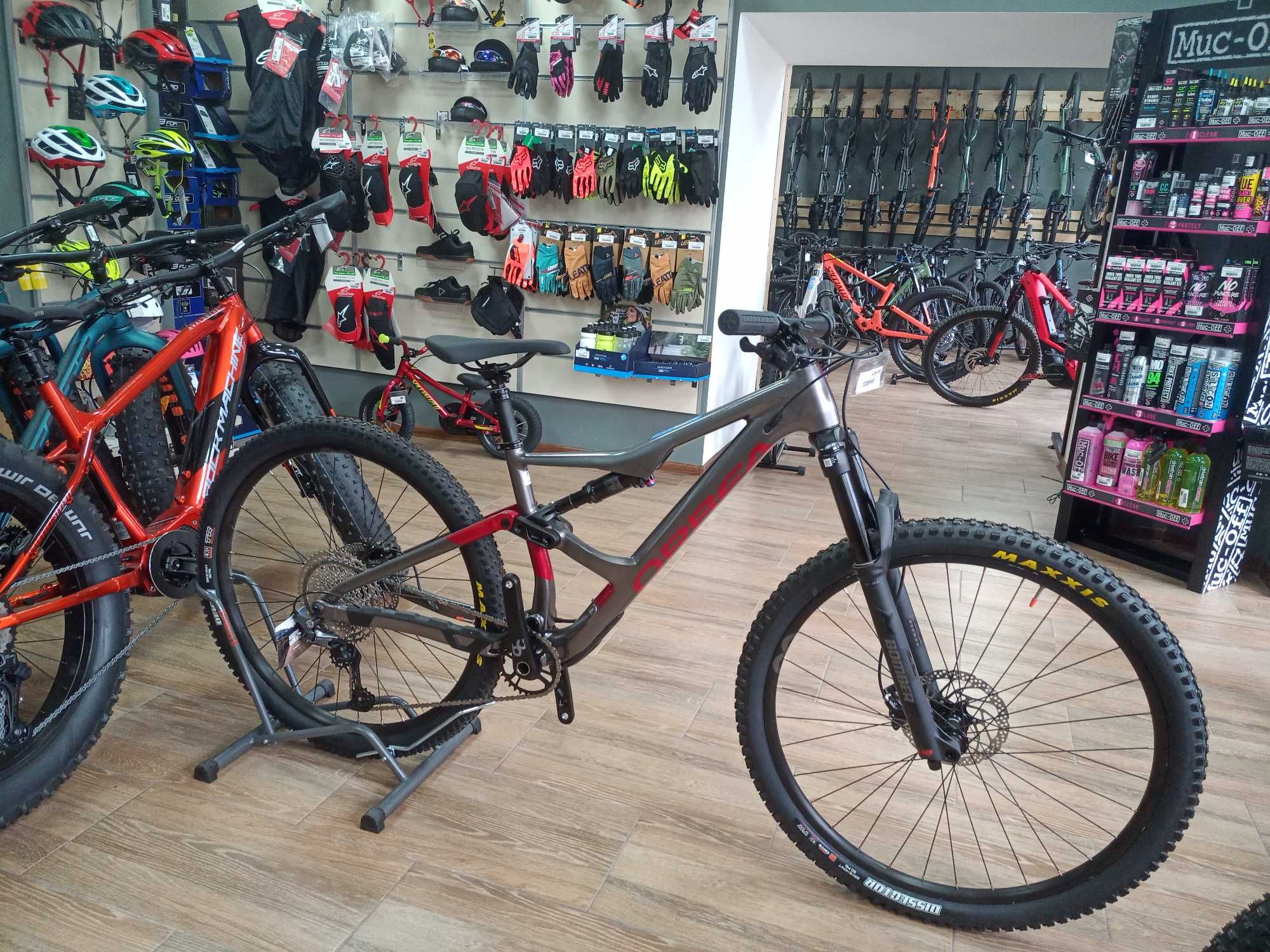 Orbea OCCAM H30 FS marime M disponibila in stoc EST BIKE Funky Sports