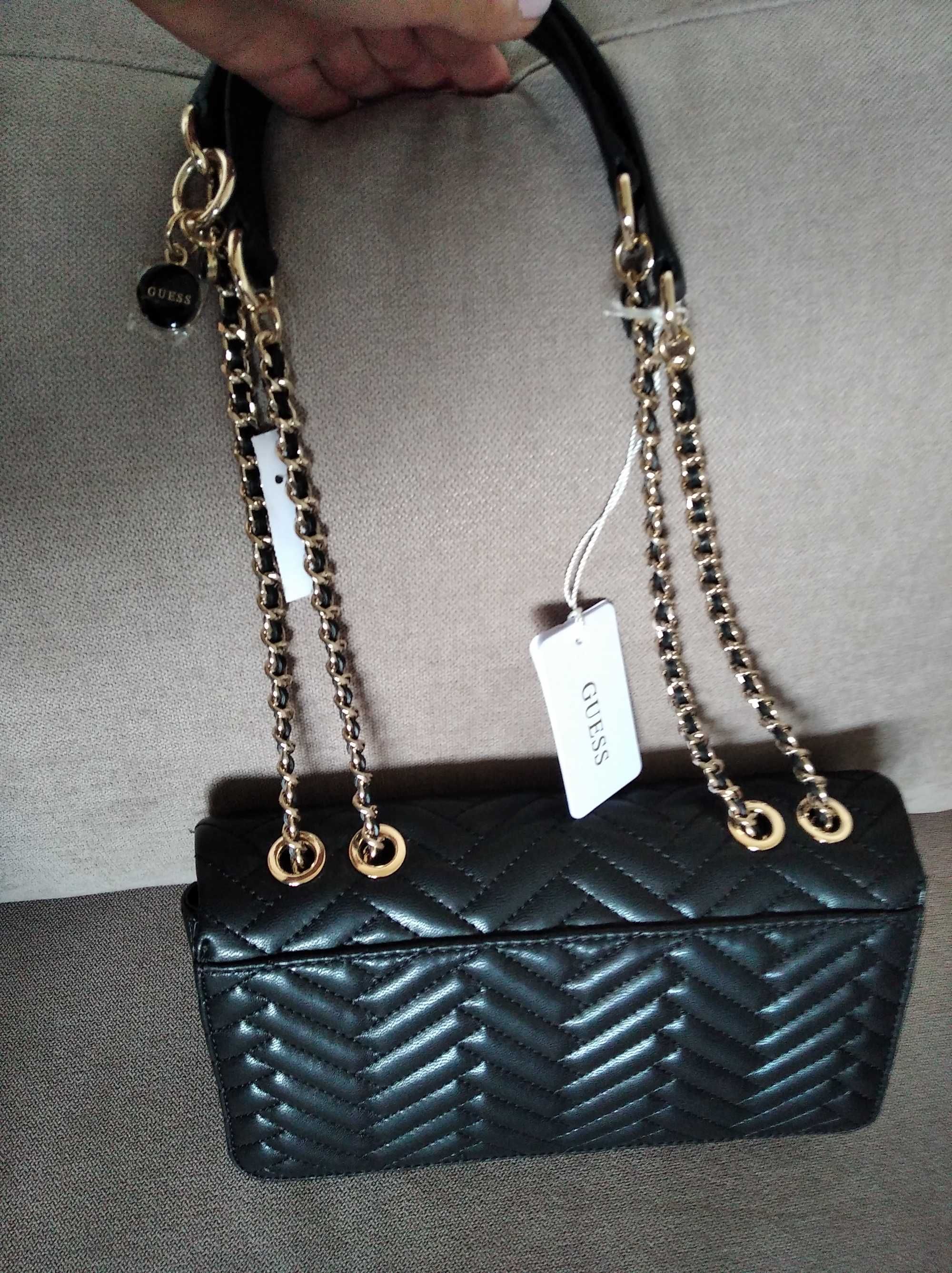 Guess дамска чанта нова
