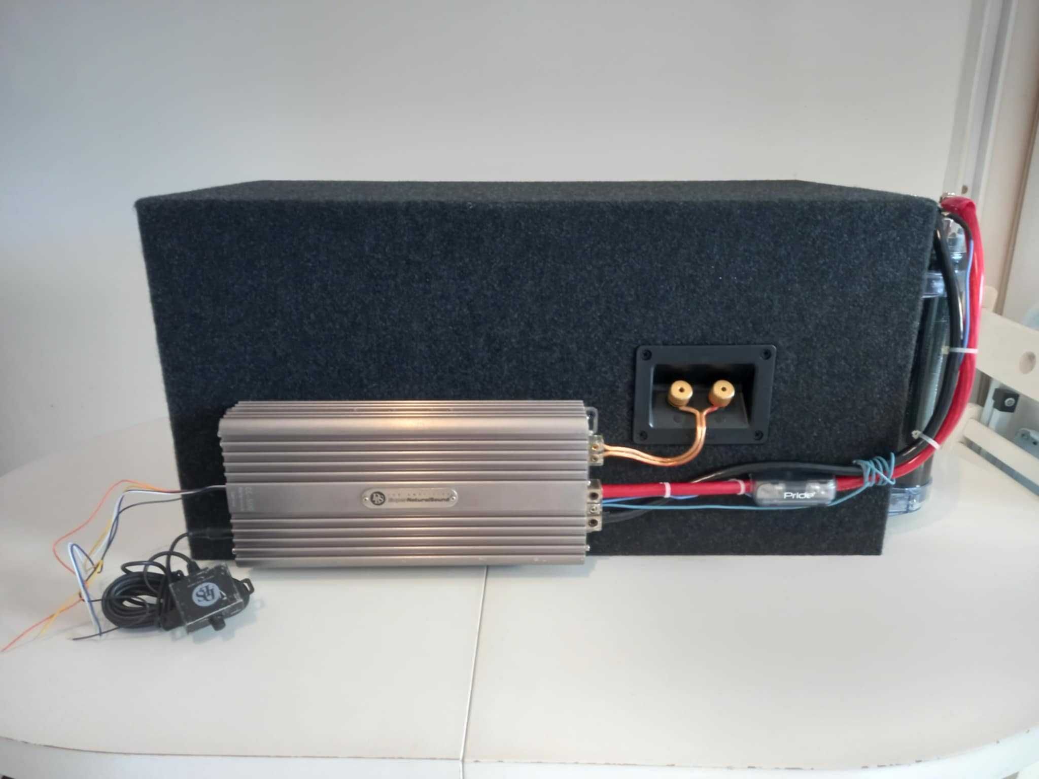 Субуфер 10" Моноблок и Кондензатор DD Audio DLS Hifonics