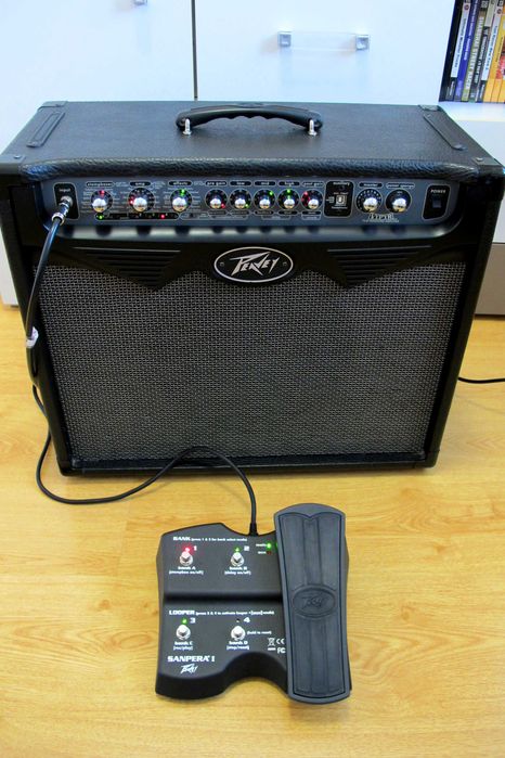 Страхотно Peavey Vypyr 75W Modeling Combo кабинет 1x12