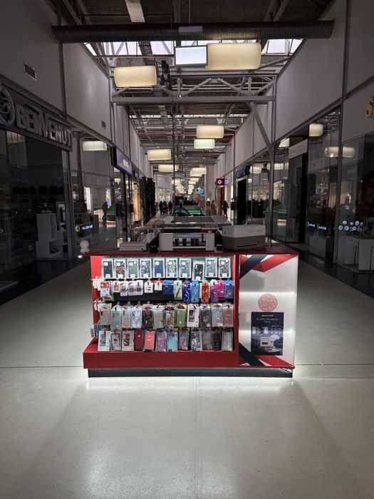 Mobilier tip insula accesorii gsm/bijuterii