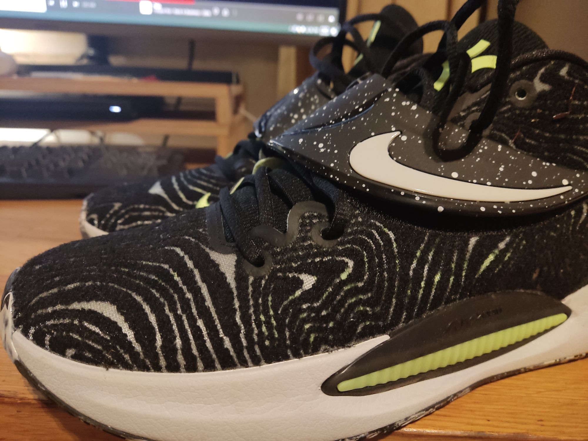 Ghete baschet Nike KD 14 - 42.5 (Kevin Durant)