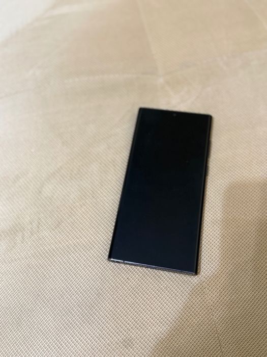 Vând Samsung s22 ultra