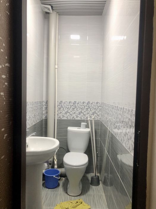 Массив 1 срочно сдаётся 2х комнатная квартира