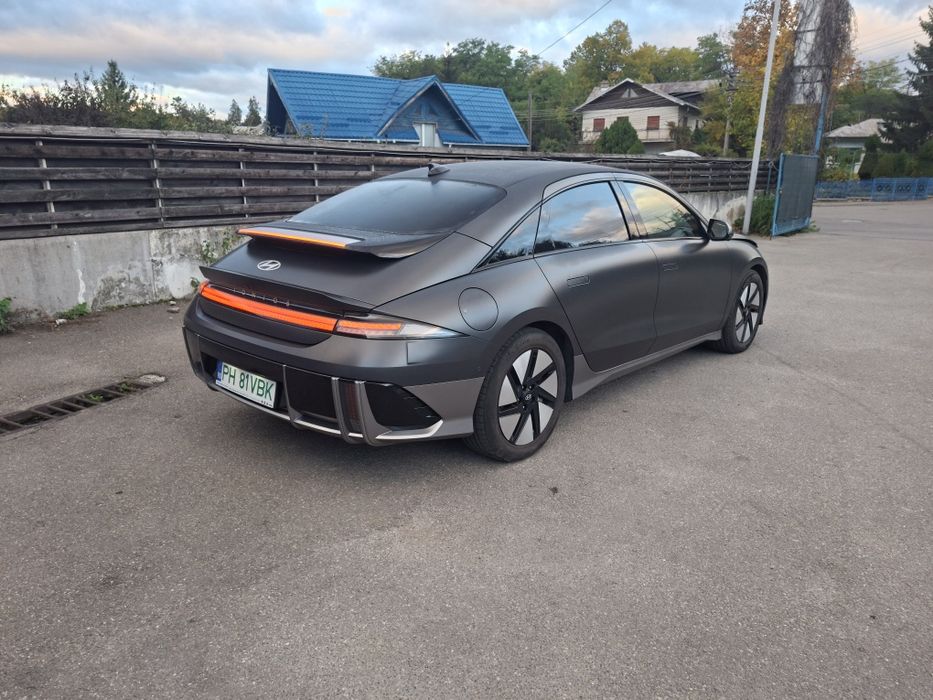 Hyunday Ioniq 6/ ușor avariat