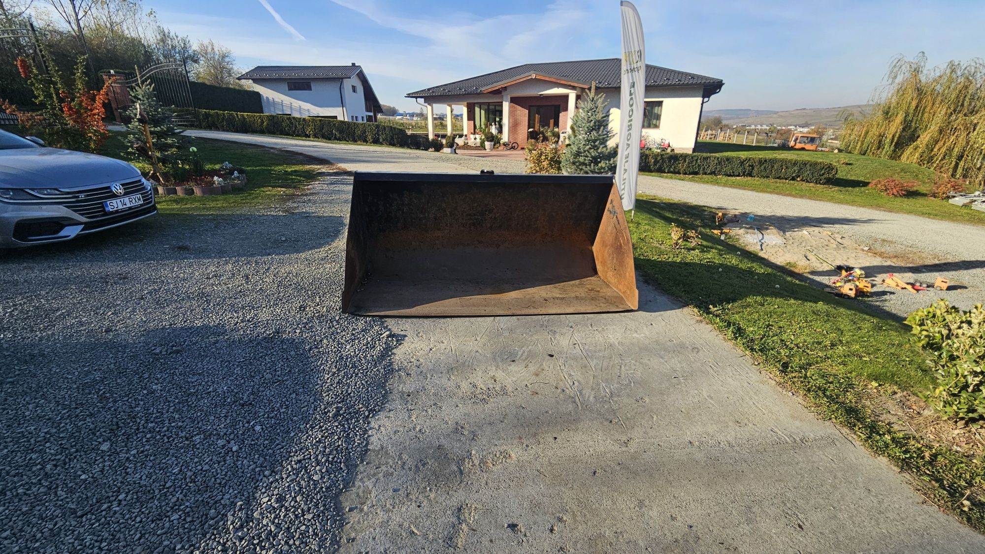 Cupa lățime 227 înălțime 97